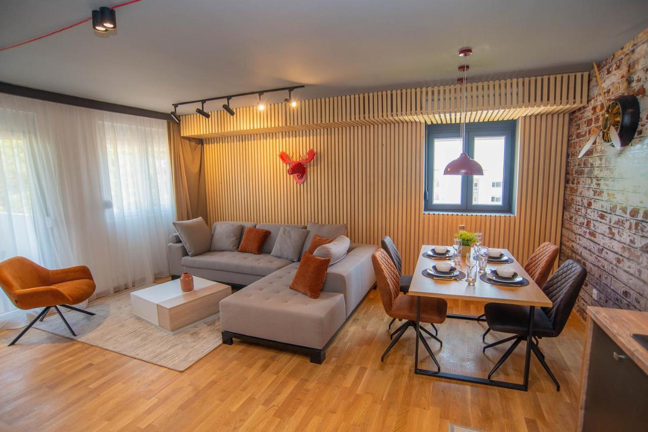 Stylish Two Bedroom At Ljubovic-hill Park Apartment Podgorica